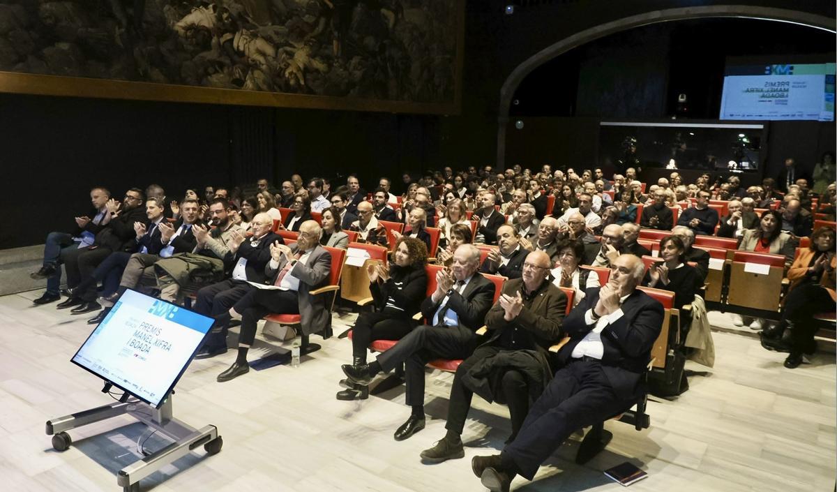 L'auditori Josep Irla va acollir l'entrega dels Premis Manel Xifra i Boada