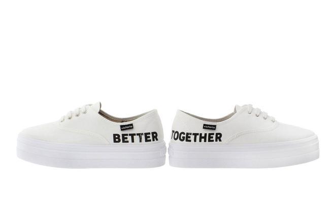 Zapatillas de edición limitada 'Better Together' de Calzedonia by Victoria