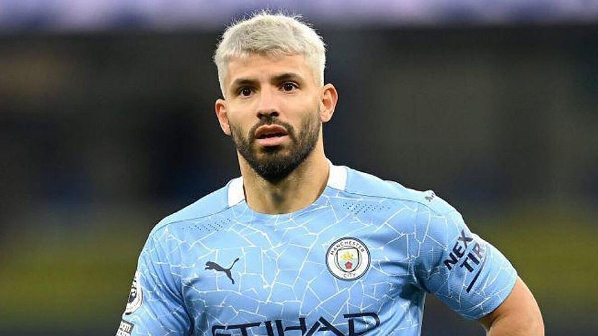 El Kun Agüero pone en duda en el canal de Ibai la efectividad de las vacunas