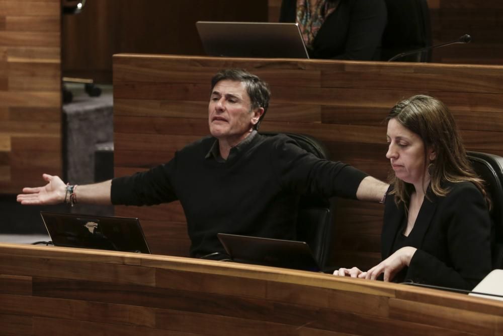 Debate en la Junta sobre los presupuestos asturianos