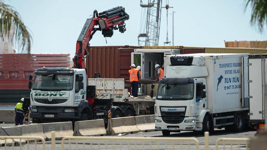 Tenerife Finalizes Preparations for Pope’s Open-Air Mass at Los Llanos Dock