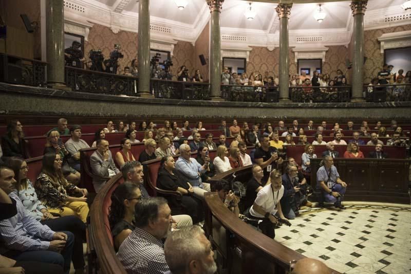 Consuelo Llobell y Carla García, falleras mayores de València 2020