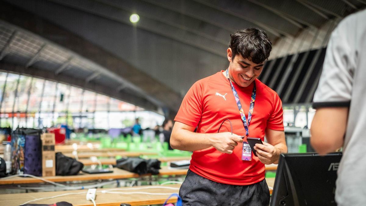 Primeros asistentes a la TLP Tenerife 2026