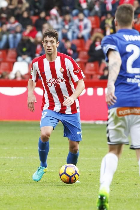 El partido entre el Sporting y el Alavés, en imágenes