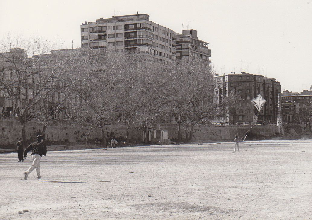 Así se transformó el viejo cauce del rio Turia en jardin