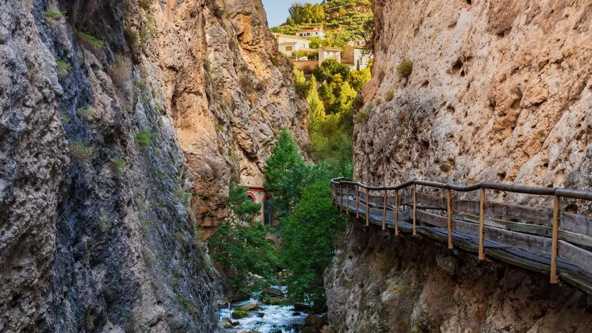 El otro Caminito del Rey está en Granada: no necesita entrada y es igual de espectacular que el original