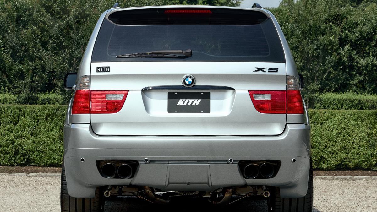 BMW X5 E53 personalizado por Kith con el motor V10 manual