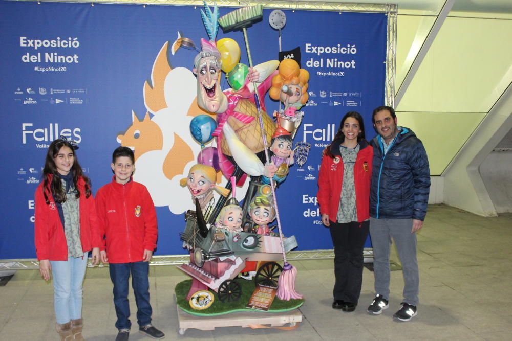 Segunda jornada de entrega de ninots de las Fallas 2020