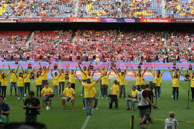 Aquí tienes las mejores fotografías de la presentación del primer equipo ante la afición culé en el Gamper