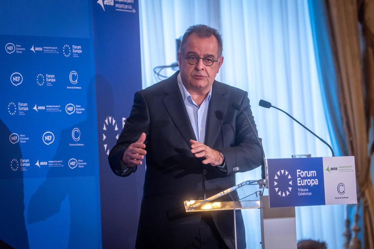 Albert Sáez, director d’EL PERIÓDICO, durant el col·loqui al Fòrum Europa-Tribuna Catalunya.