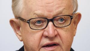 El Nobel de la pau Martti Ahtisaari es retira de la vida pública després d’empitjorar per l’Alzheimer