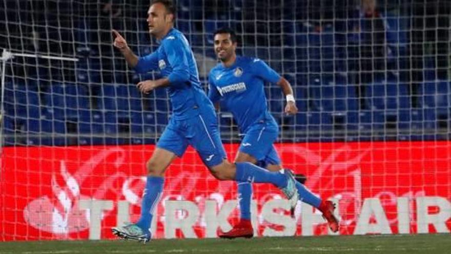 Cala celebra el seu gol.