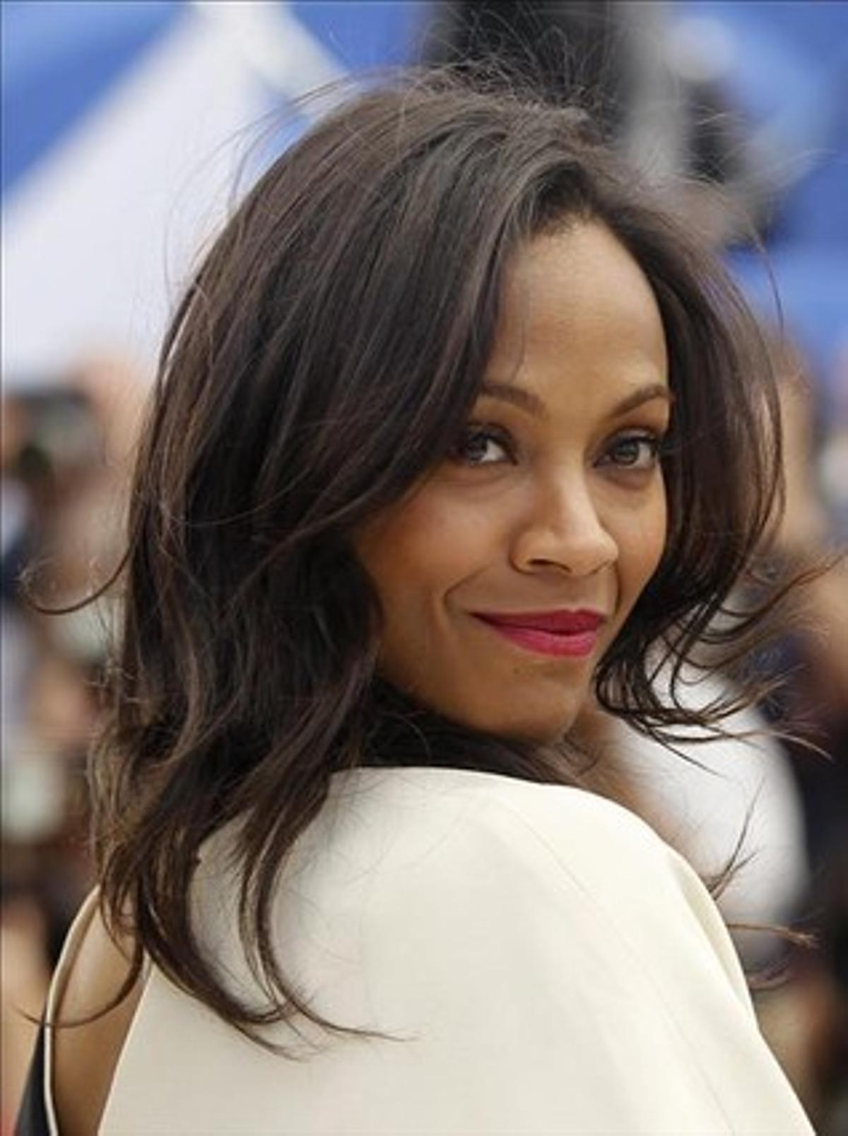 Zoe Saldana.