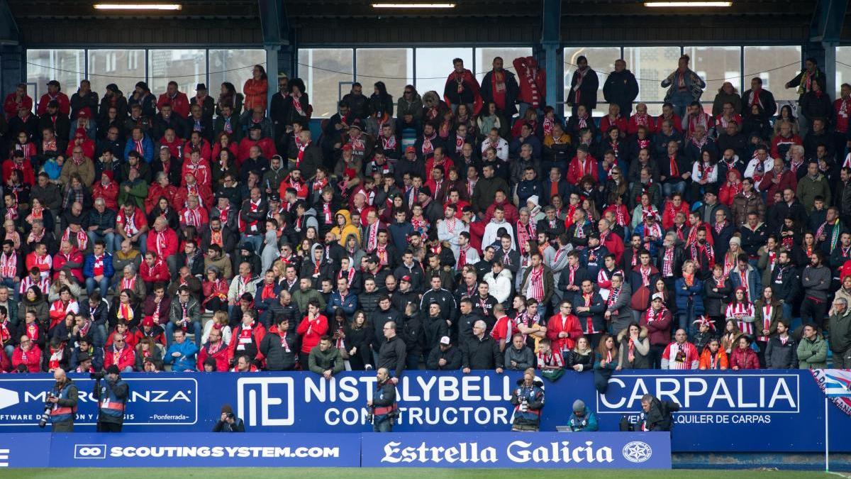 Afición del Sporting en El Toralín