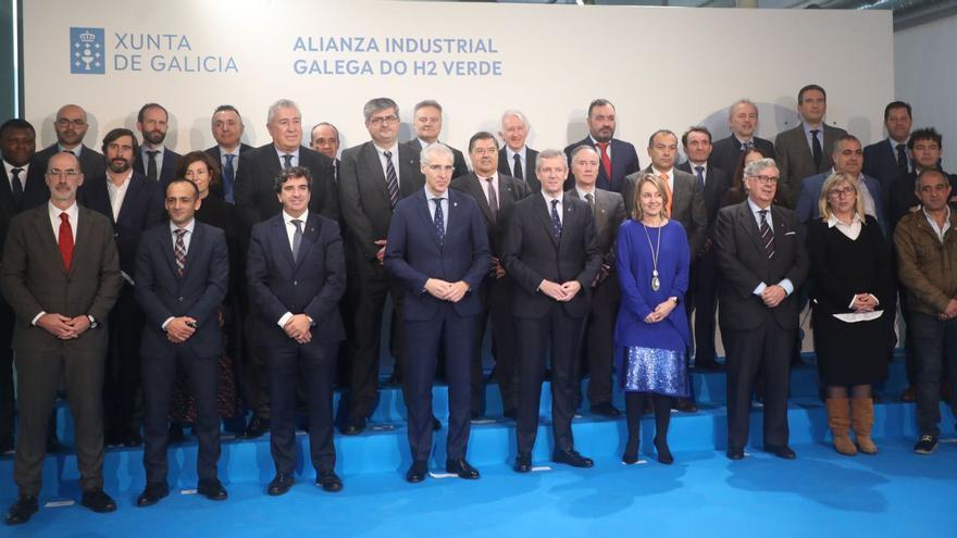 El presidente de la Xunta, Alfonso Rueda, fue el anfitrión en la presentación de la Alianza Galega do Hidróxeno Verde, en el Gaiás. |   // X. ÁLVAREZ