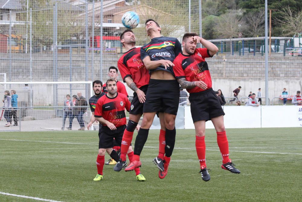 L''Artés goleja i puja a Tercera Catalana