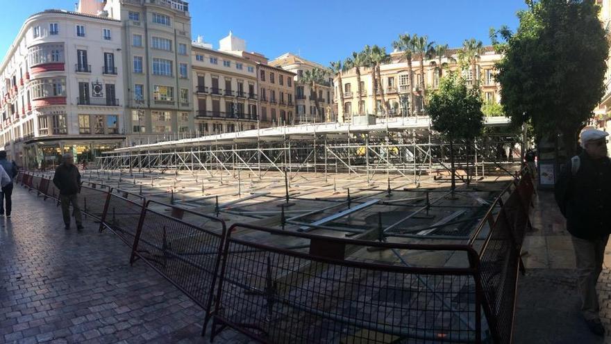 La estructura de la tribuna en la plaza de la Constitución.