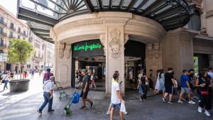 Barcelona se despide del Corte Inglés de Portal de lÀngel