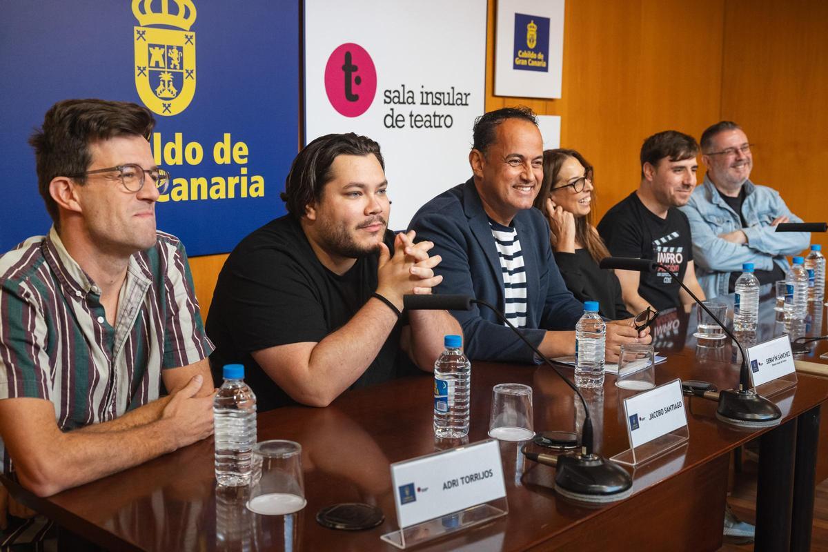 Hoy, durante la presentación de la tercera dición de Improsit.