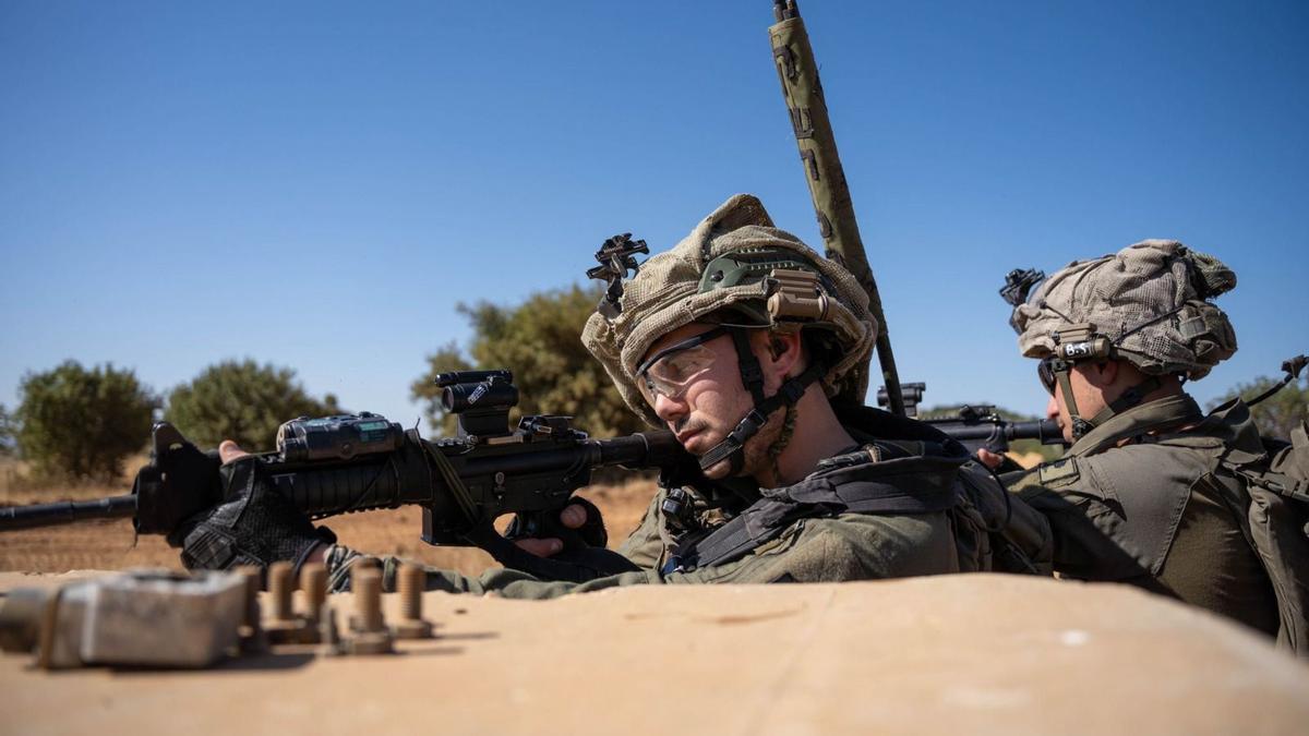 Las tropas israelíes se preparan en la frontera en el Líbano para &quot;diversas amenazas&quot; por la escalada con Hizbulá