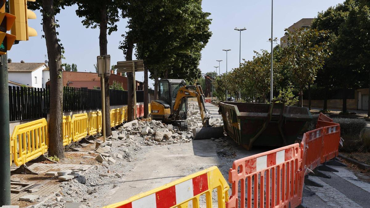 El nou carril bici del carrer Marquès de Camps s'ha de refer per errors en la construcció