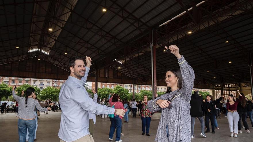 Ensayo general de la "Dansà de les Falles" 2026 (adultos)
