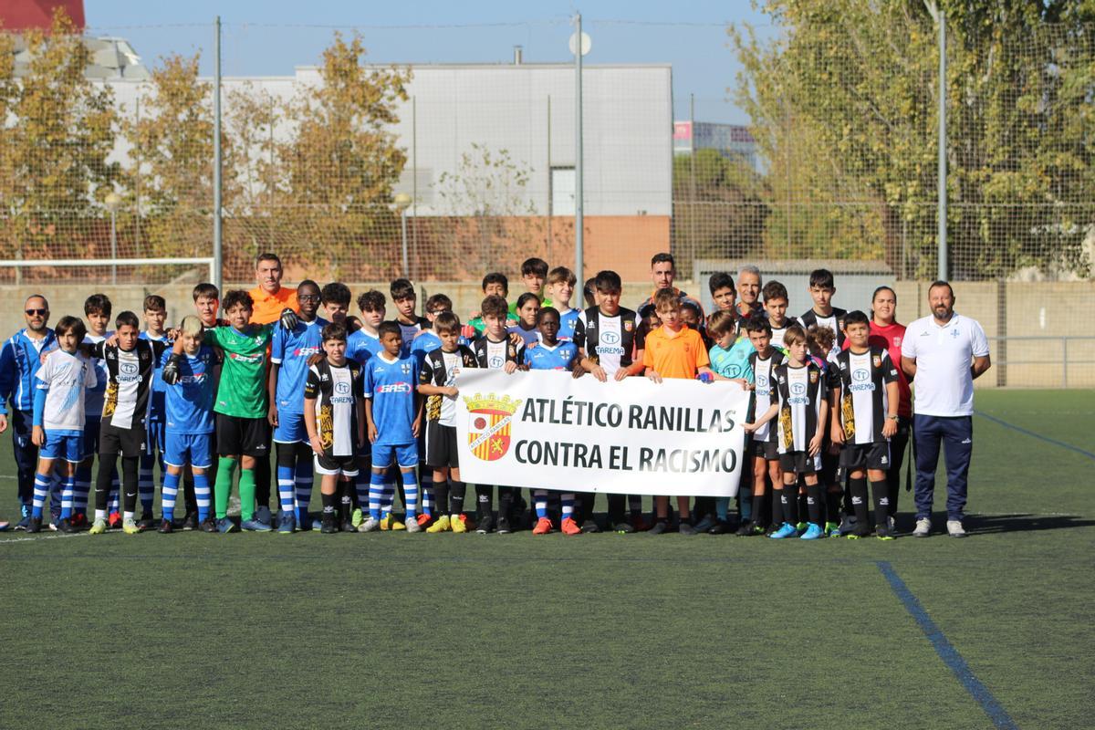 El Atlético Ranillas impulsó el pasado fin de semana varias iniciativas contra el racismo.