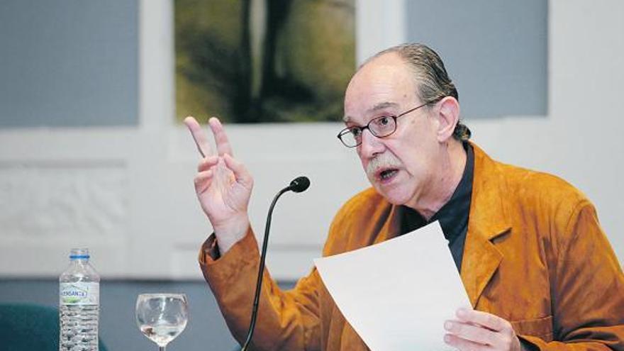 Francisco García Pérez, ayer, en el Antiguo Instituto.