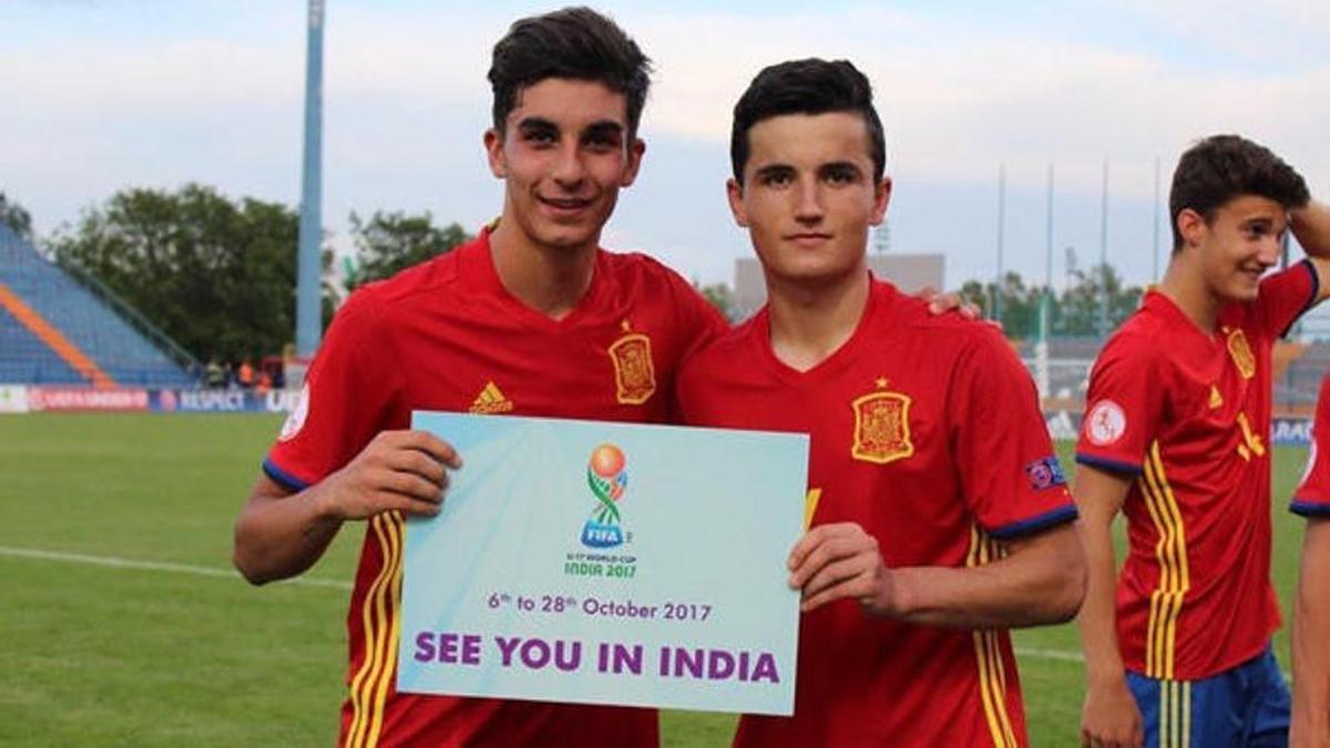 Ferran Torres y Hugo Guillamón con la selección española sub-17