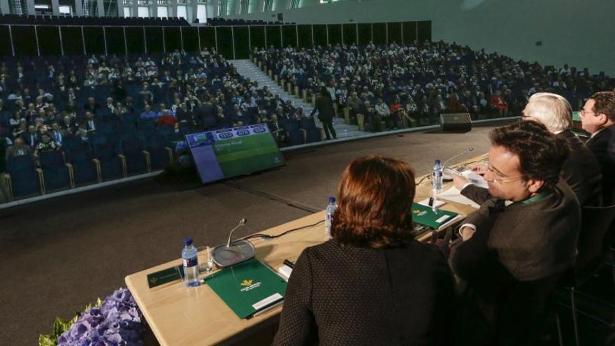 La asamblea de Caja Rural esta mañana en Oviedo.