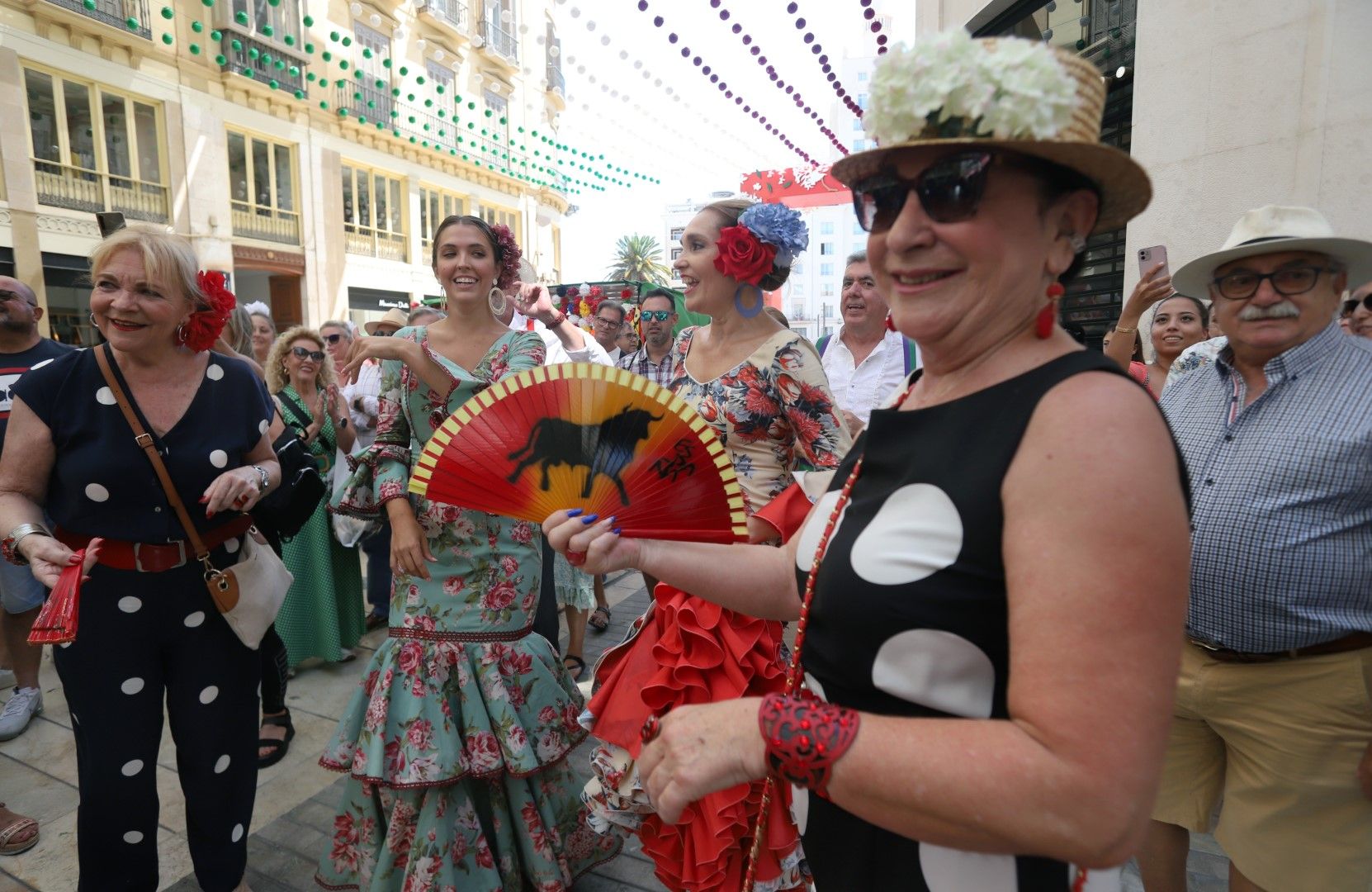 Colores  y sonrisas hasta el final en la Feria del Centro