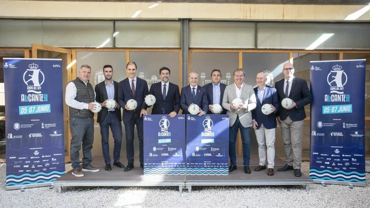 El Comité Organizador de la Copa del Rey celebra su primera reunión de trabajo.