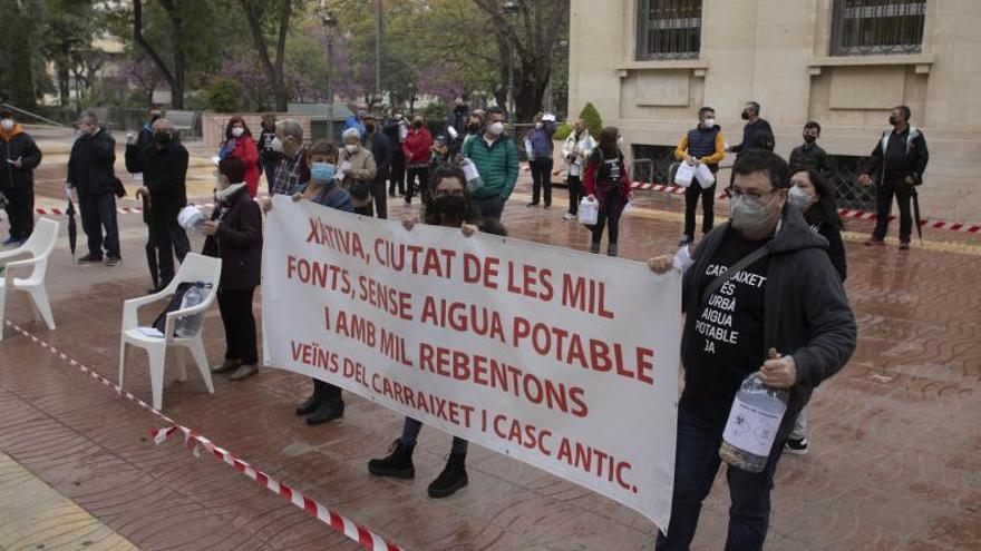 Protesta contra la falta de agua | PERALES IBORRA