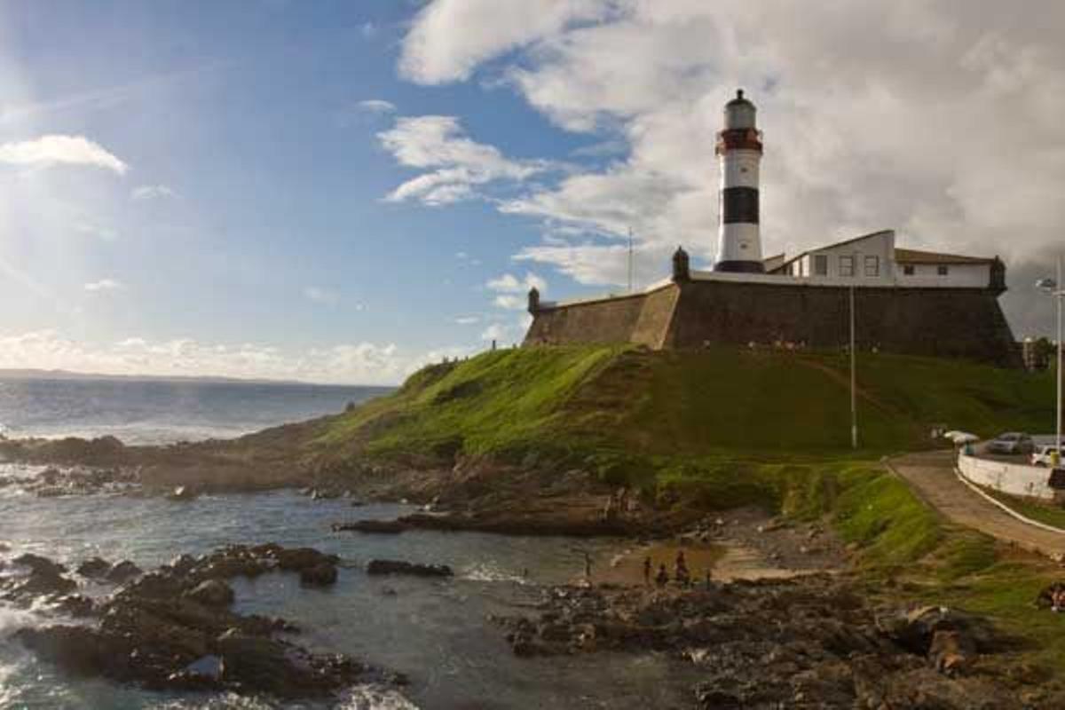 Faro de Barra, uno de los lugares más visitados de Salvador de Bahía.