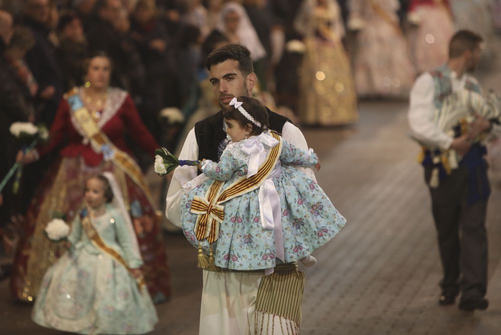 Búscate en la Ofrenda de Sagunt