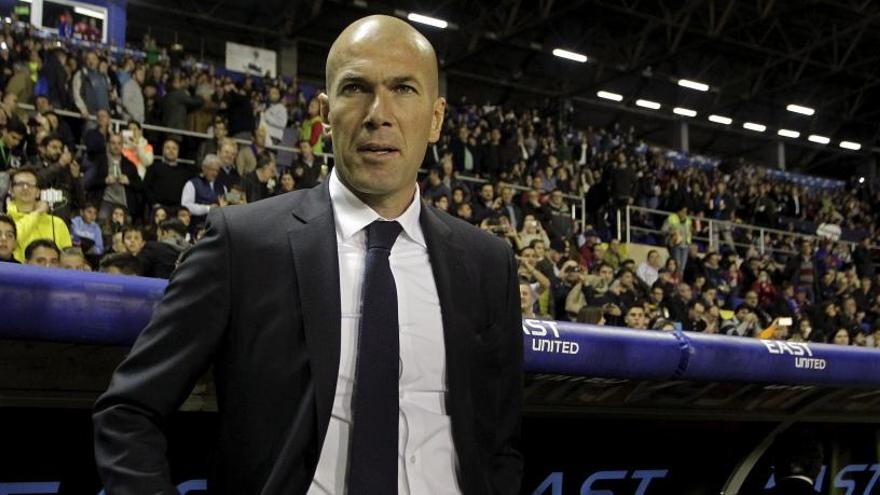 Zidane regresará al banquillo del Real Madrid