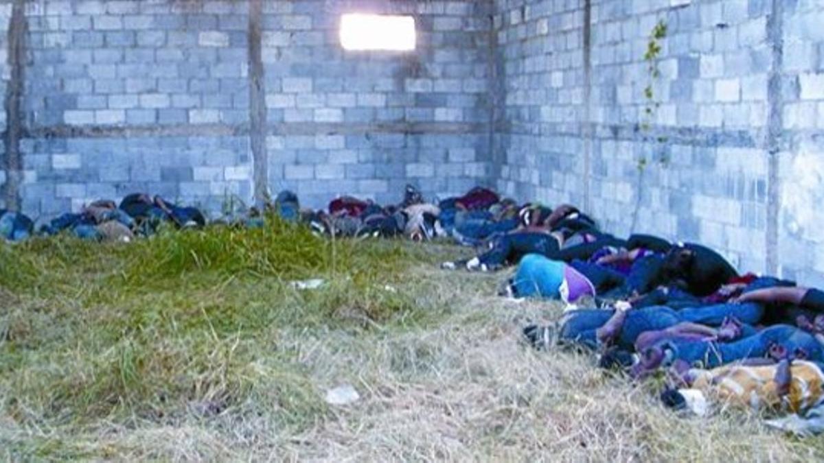 Los cadáveres de 72 emigrantes asesinados por Los Zetas hallados el miércoles en un rancho del estado de Tamaulipas, en el norte de México.