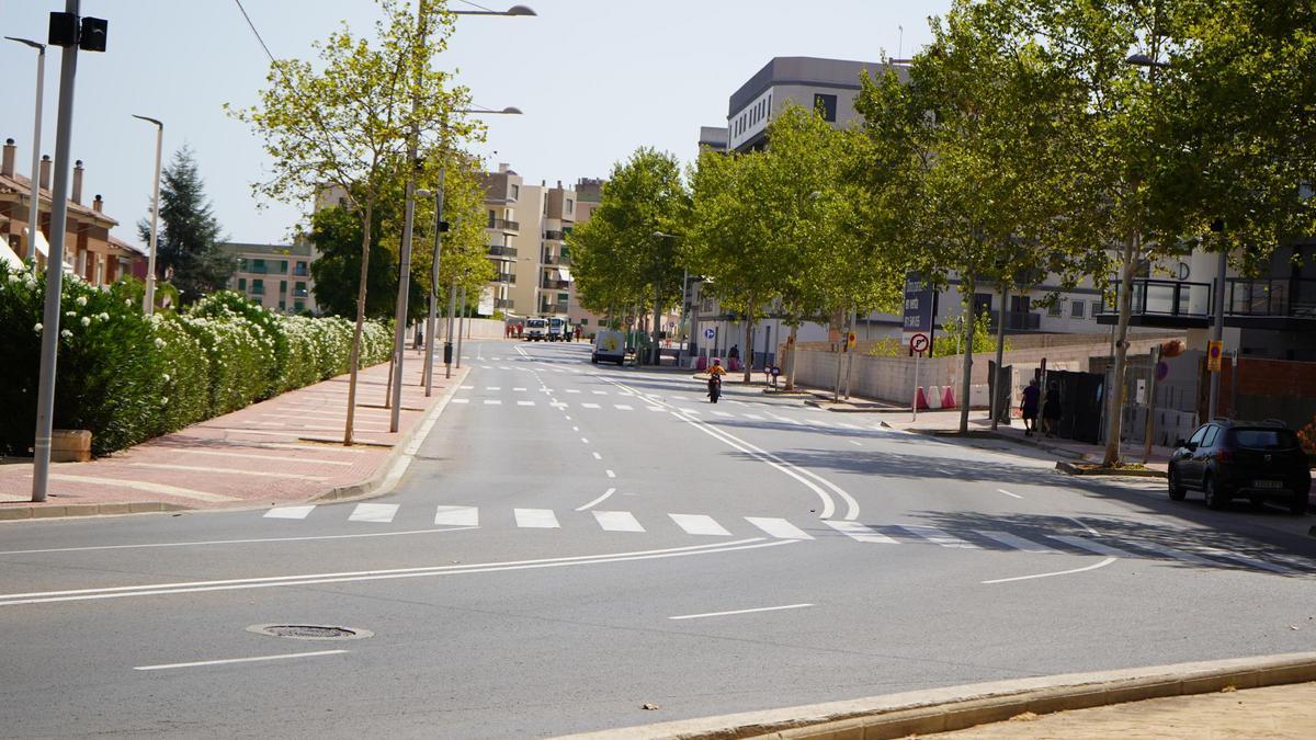 Pintura viaria en la Av. Pintor Juan Frances Gandia en Xàtiva
