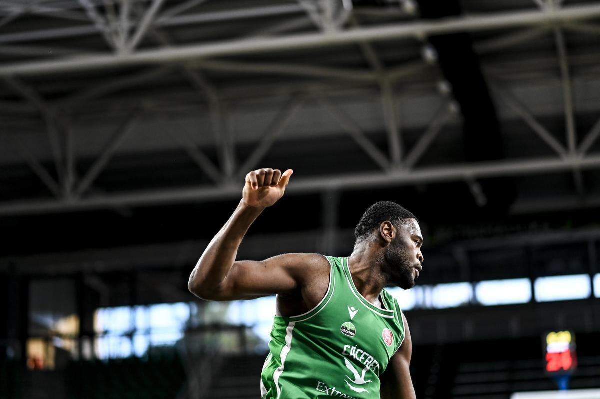 Fotogalería | Las imágenes del Cáceres Patrimonio - Logrobasket