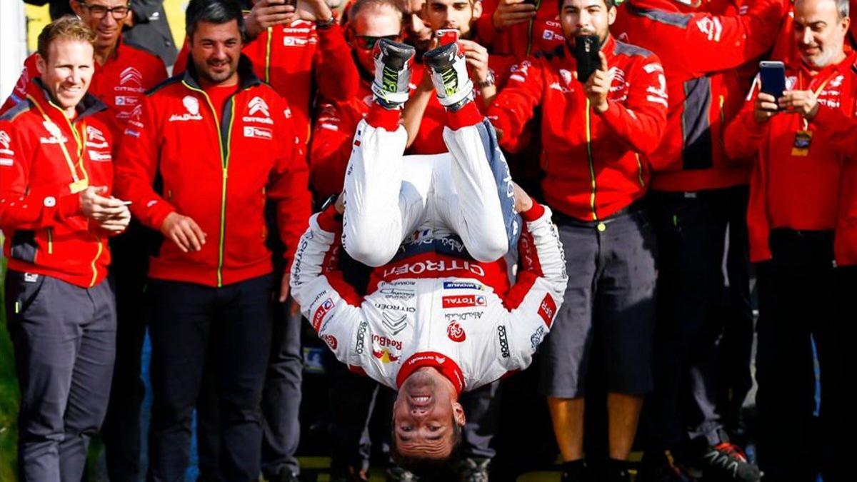 Loeb, en forma, celebra su triunfo en Catalunya