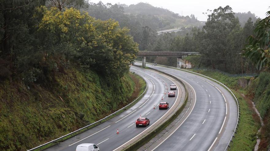 El desprendimiento en la AG-57 entre Vigo y Baiona mantendrá cerrado un carril al menos una semana
