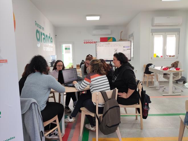 Circular FAB de Logrosán: un espacio para aprender, crear y desarrollar proyectos en el medio rural de Cáceres