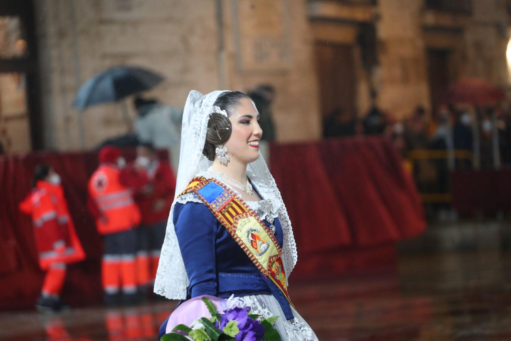 Búscate en el primer día de ofrenda por la calle de la Paz (entre las 19:00 a las 20:00 horas)