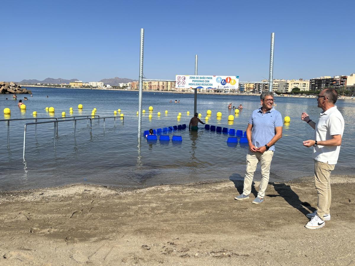 Zona de baño para personas con movilidad reducida. |