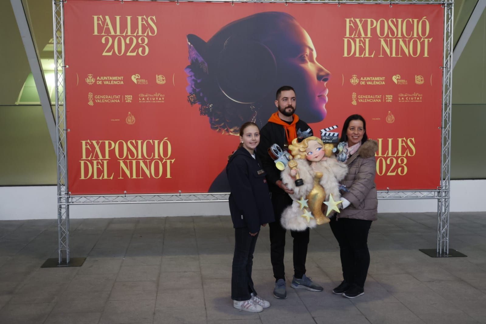 Fallas 2023 | Entrega de Ninots a la Exposición (sesión lunes por la tarde)