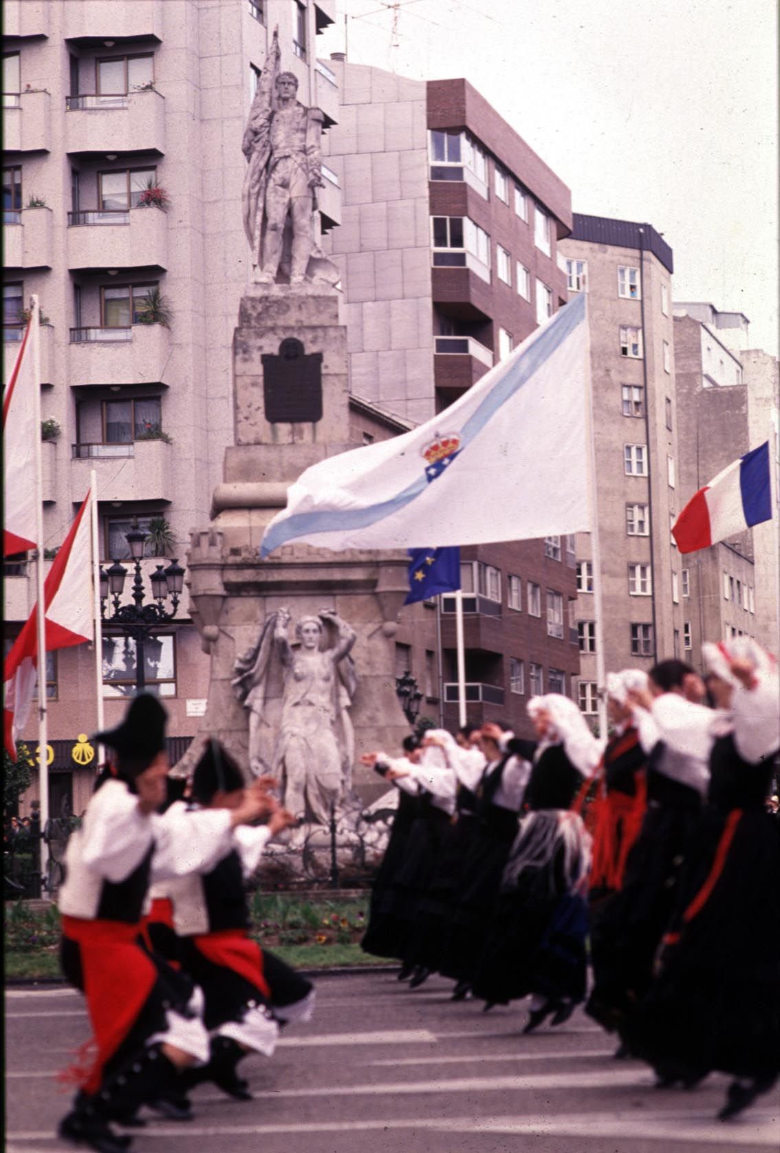 1993 Celebración de la fiesta de la Reconquista de Vigo Ricardo Grobas.jpg