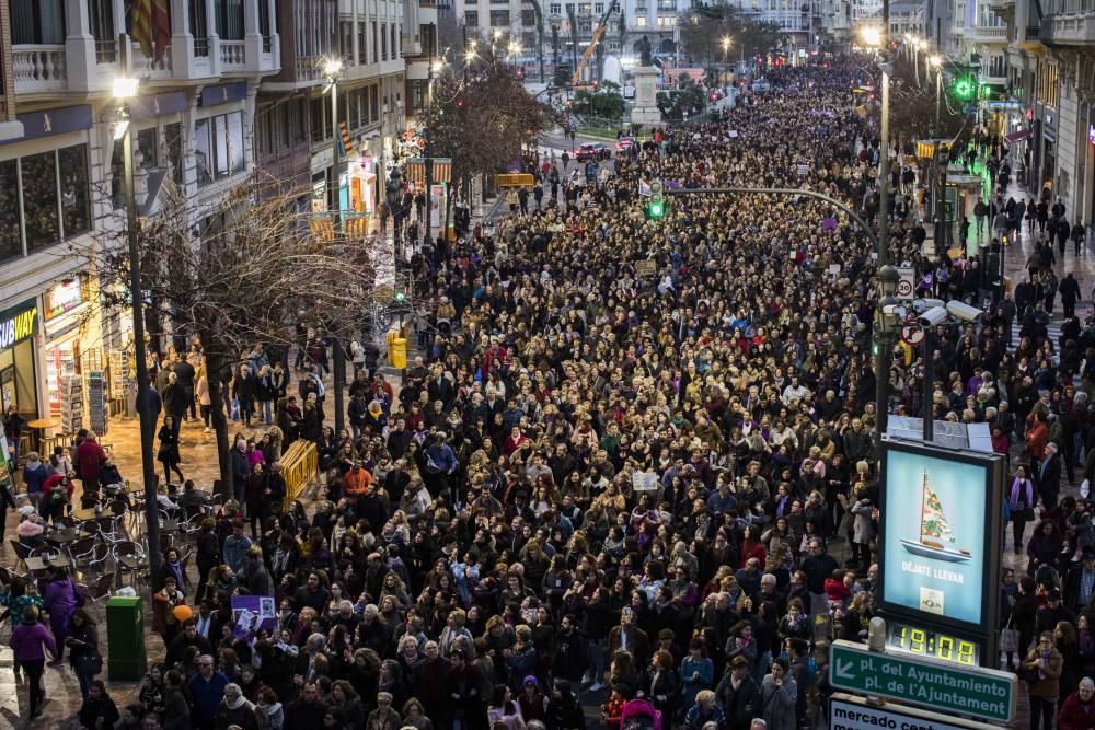 Manifestación del Día de la Mujer en València