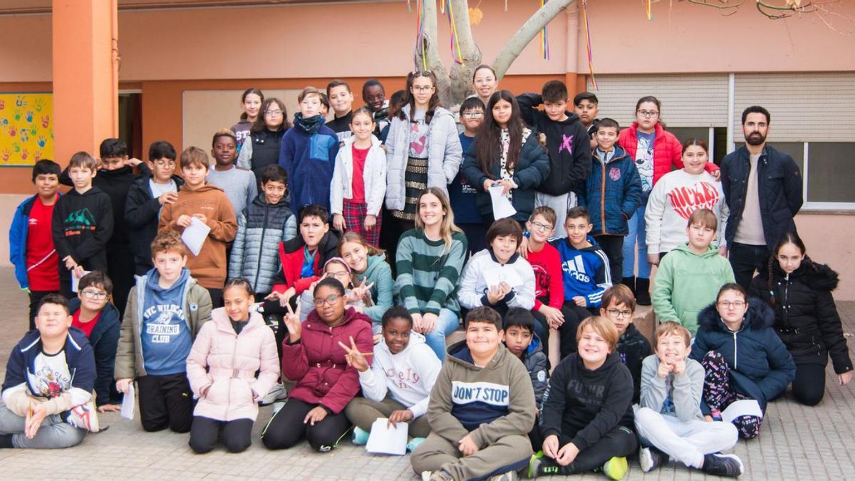 El grupo de alumnos del colegio Rafal Nou que ya ha realizado la salida educativa. | PALMAACTIVA