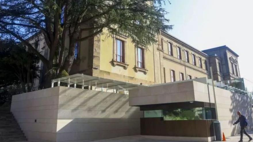 Fachada del edificio del Parlamento. | Xoán Álvarez