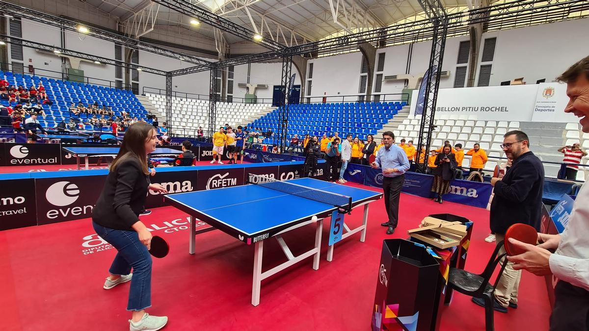 Barcala durante la primera actividad deportiva del remodelado Pitiu Rochel.